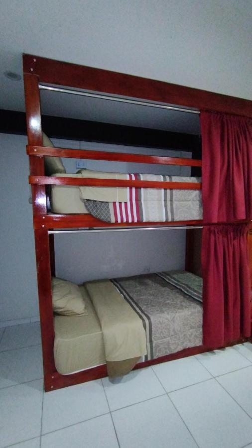 Casa Sucre Hostel アヤクーチョ エクステリア 写真
