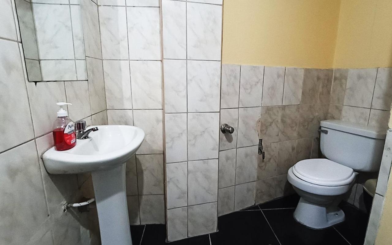Casa Sucre Hostel アヤクーチョ エクステリア 写真